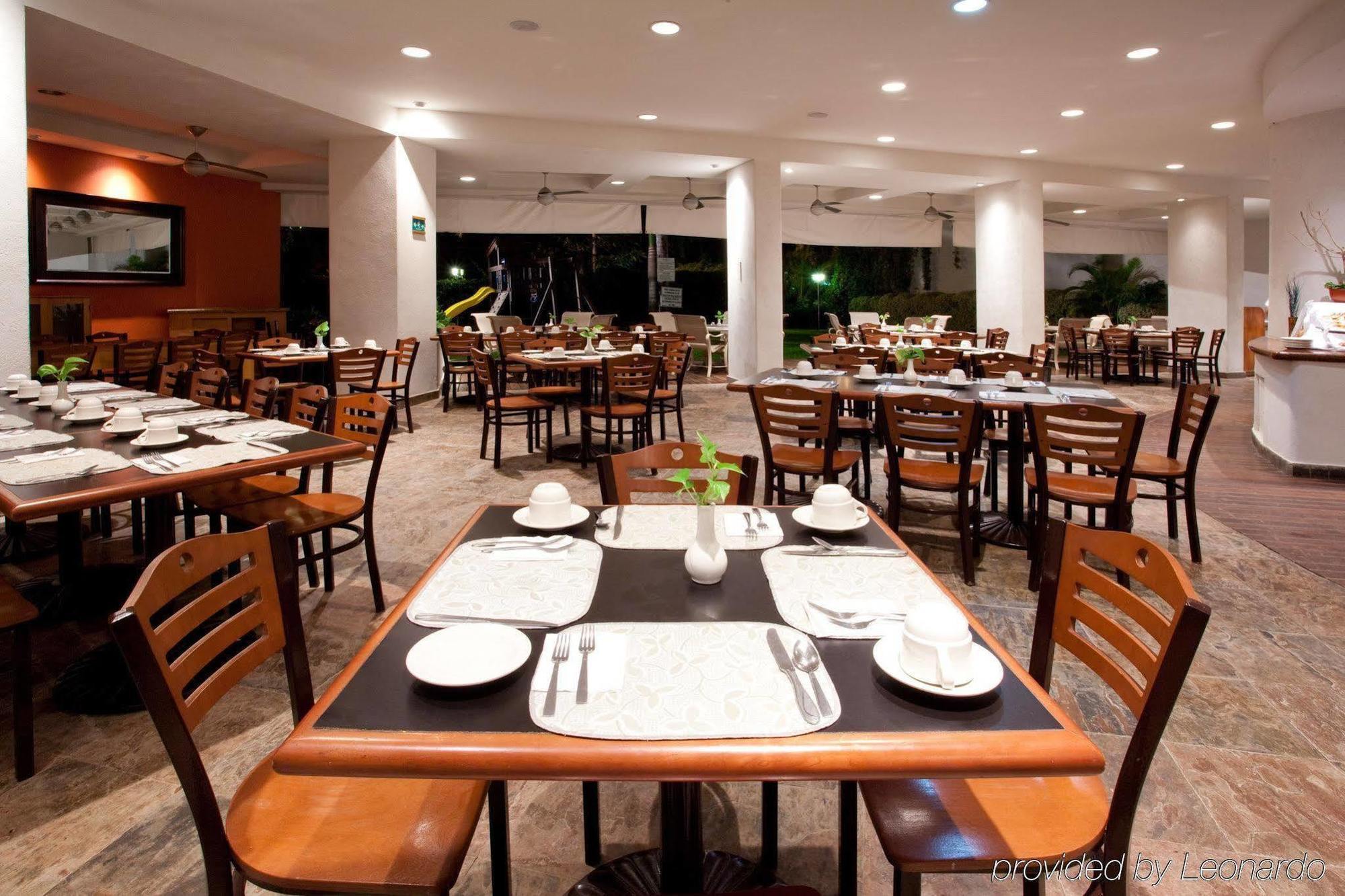 فندق اكستابافي  Gamma Plaza Ixtapa المطعم الصورة